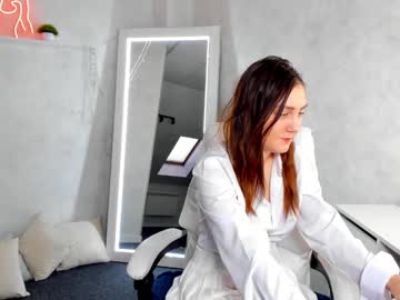Alisa_Suun Chaturbate stream image from February 23, 2025