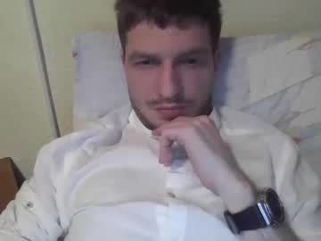 Rosky Chaturbate stream image from February 23, 2025