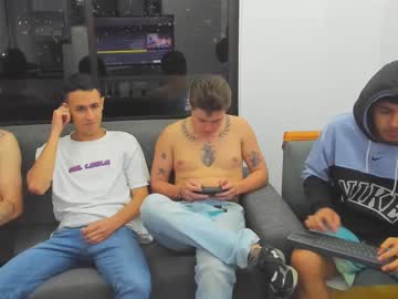 Feet__Men Chaturbate stream image from February 23, 2025