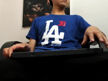 Thommy_Comp Chaturbate stream image from February 23, 2025