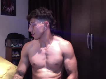 Thiago_Happy Chaturbate stream image from February 23, 2025