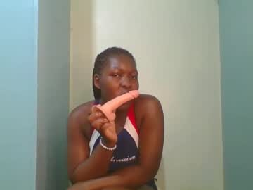 Niceassgirly Chaturbate stream image from February 23, 2025