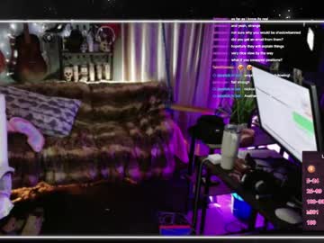 Its_Pollypocket Chaturbate stream image from February 23, 2025