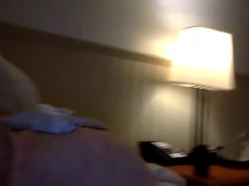 Adnesium Chaturbate stream image from February 23, 2025