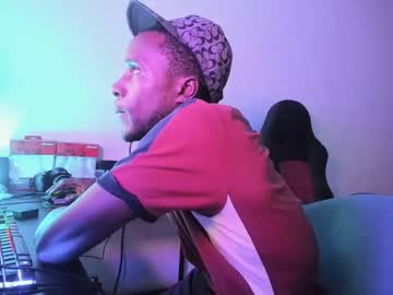 Beellykortyz Chaturbate stream image from February 23, 2025