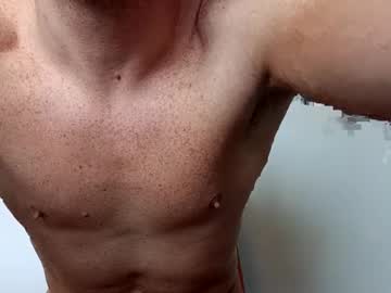 Bigyellowsmile Chaturbate stream image from February 23, 2025