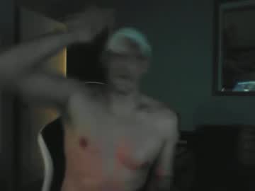 Silverlining2482 Chaturbate stream image from February 23, 2025