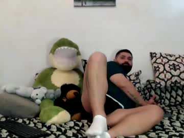 Kkewin79 Chaturbate stream image from February 23, 2025