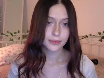 Eastz Chaturbate stream image from February 23, 2025