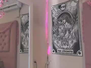 Divinefeminine_ Chaturbate stream image from February 23, 2025