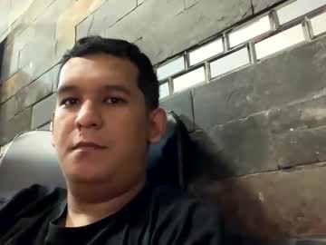 Dimitri_Blacck Chaturbate stream image from February 23, 2025