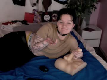 Fanny_Next_Door Chaturbate stream image from February 23, 2025