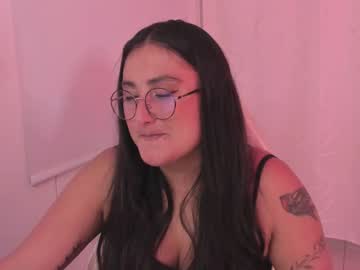 Emmatrammel Chaturbate stream image from February 23, 2025