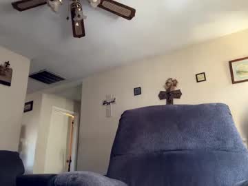 Isaacg325 Chaturbate stream image from February 23, 2025