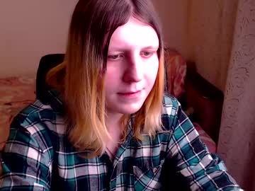 Loxasia Chaturbate stream image from February 23, 2025