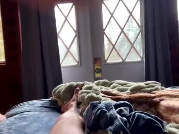 J3zzaaa Chaturbate stream image from February 23, 2025