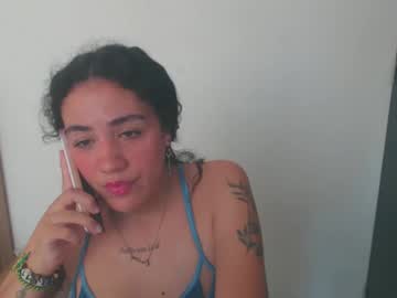 Mulan_Pregnant Chaturbate stream image from February 23, 2025