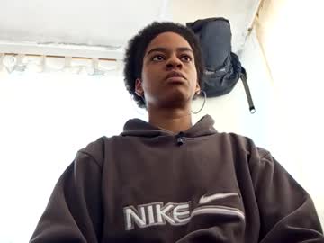 Cleoafro Chaturbate stream image from February 23, 2025