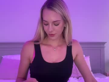 Bbylydia Chaturbate stream image from February 23, 2025