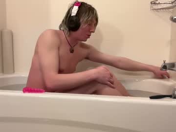 Fluidboy699 Chaturbate stream image from February 24, 2025