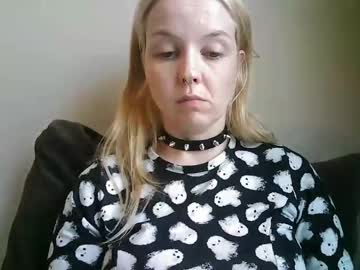Camille_Deville Chaturbate stream image from February 24, 2025
