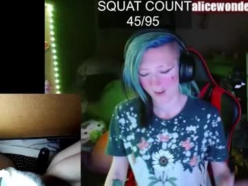 Alicewonder52 Chaturbate stream image from February 24, 2025