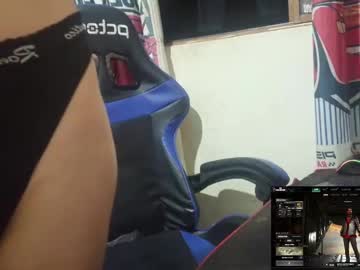 Pietracoelho Chaturbate stream image from February 24, 2025