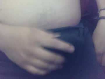 Kunahub17 Chaturbate stream image from February 24, 2025
