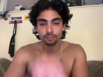Maddaewg101 Chaturbate stream image from February 24, 2025
