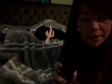 Lilpunxx Chaturbate stream image from February 24, 2025