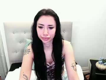 Lissyamore Chaturbate stream image from February 24, 2025