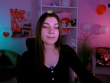 Nova_Cutie Chaturbate stream image from February 24, 2025