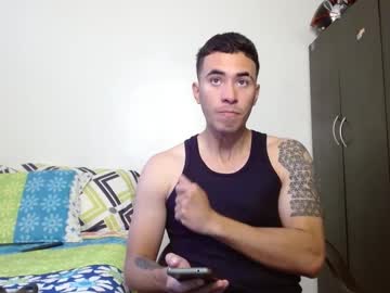 Andrew_Pierceee Chaturbate stream image from February 24, 2025