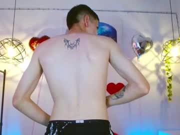 Kayandkailycs Chaturbate stream image from February 24, 2025