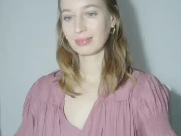 Amati12 Chaturbate stream image from February 24, 2025