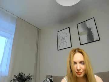 Summer_Julia Chaturbate stream image from February 24, 2025