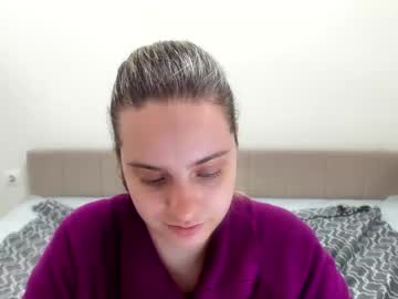 Amandalov1 Chaturbate stream image from February 24, 2025