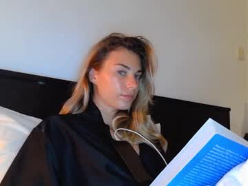 Deus_Lia Chaturbate stream image from February 24, 2025
