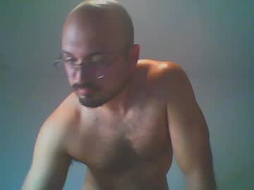 Neolofer Chaturbate stream image from February 24, 2025