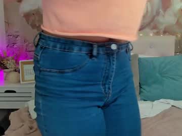 Kellymarko Chaturbate stream image from February 24, 2025