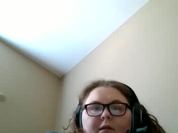 Lilysawhore1 Chaturbate stream image from February 24, 2025