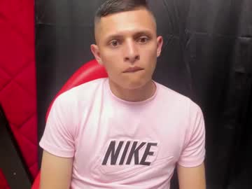 Masterboy4u Chaturbate stream image from February 24, 2025