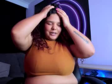 Aslhyn Chaturbate stream image from February 24, 2025