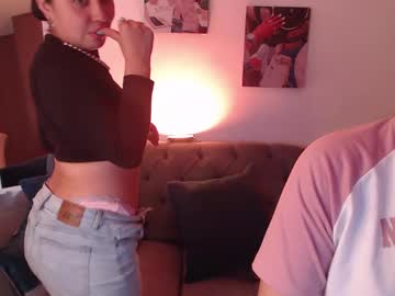 Lolaandcamille Chaturbate stream image from February 24, 2025