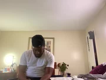 Decentbuild Chaturbate stream image from February 24, 2025