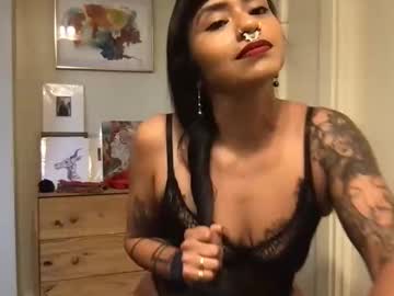 Lily_Henry Chaturbate stream image from February 24, 2025