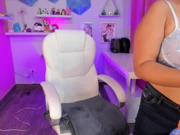 Sophie_Collen Chaturbate stream image from February 24, 2025