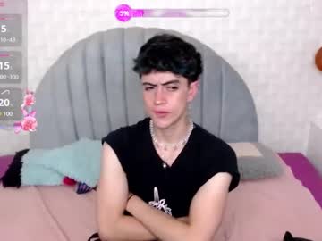 Star_Boyx Chaturbate stream image from February 24, 2025