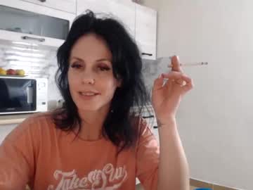 Teressa_Lovee Chaturbate stream image from February 24, 2025