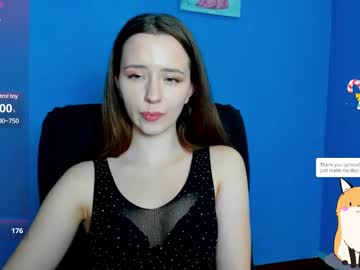 Firstelza Chaturbate stream image from February 24, 2025